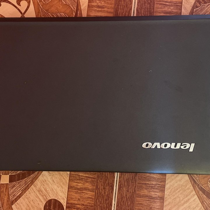 Lenovo G560 i3 4gb