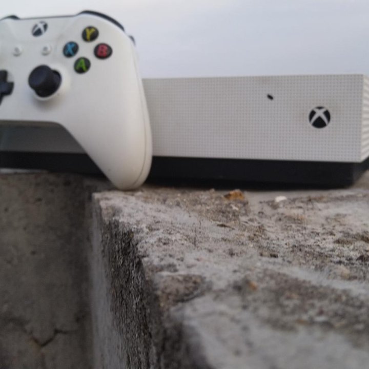 Xbox one s 1tb