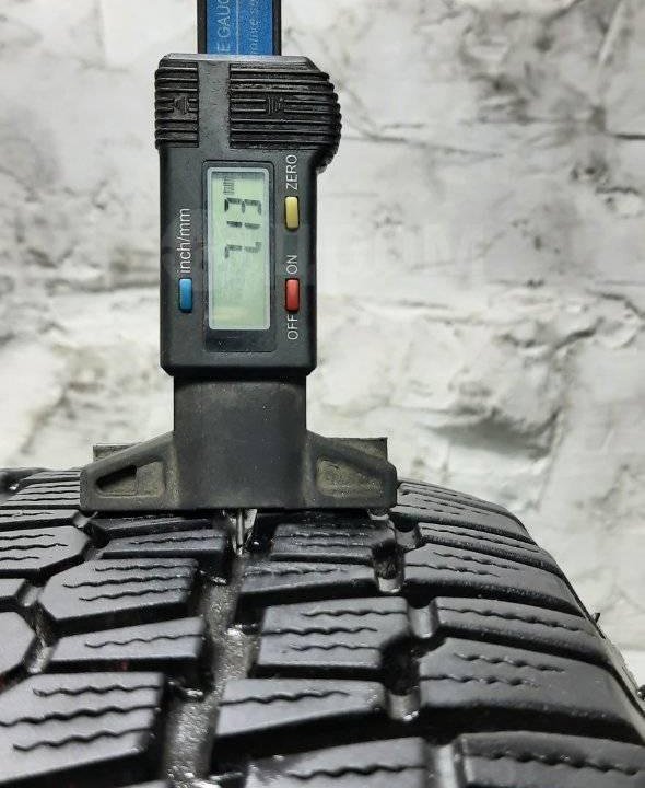 215/65R15 96Q GoodYear UltraGrip Ice одиночка