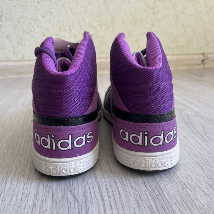 Абсолютно новые кроссовки Adidas Neo Hoops Mid K