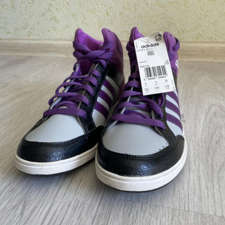 Абсолютно новые кроссовки Adidas Neo Hoops Mid K