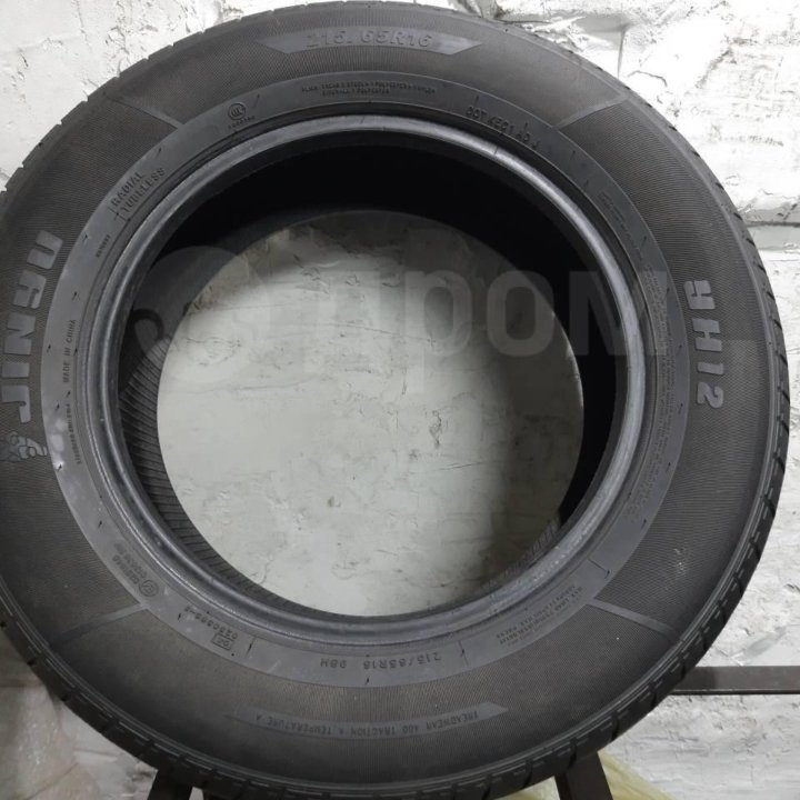 215/65R16 98H Jinyu JH12 одиночка