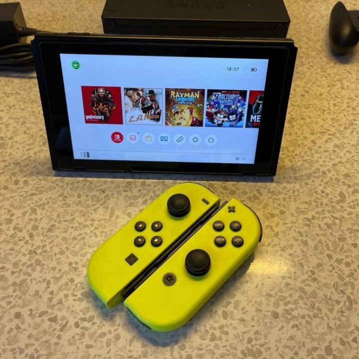 Nintendo Switch 2 ревизия+200 игр, полный комплект купить в Москве ...