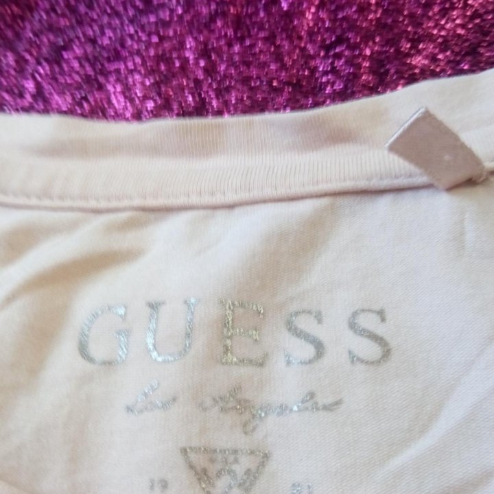 Футболка пудровая Guess.Оригинал,вышлю