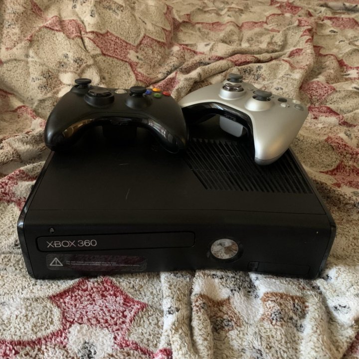 Xbox 360 + куча игр