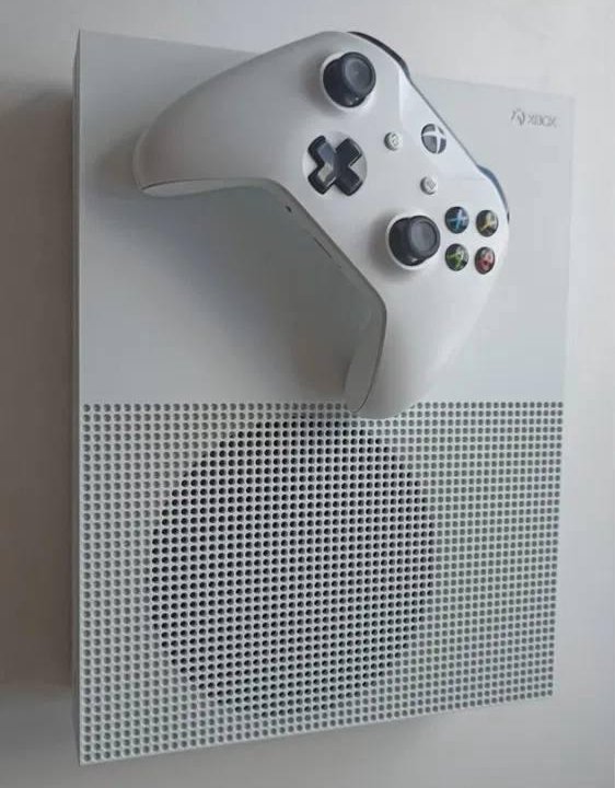 Игровая приставка XBOX ONE S 1tb