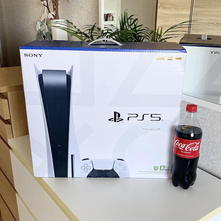 Sony PlayStation 5 (новая)