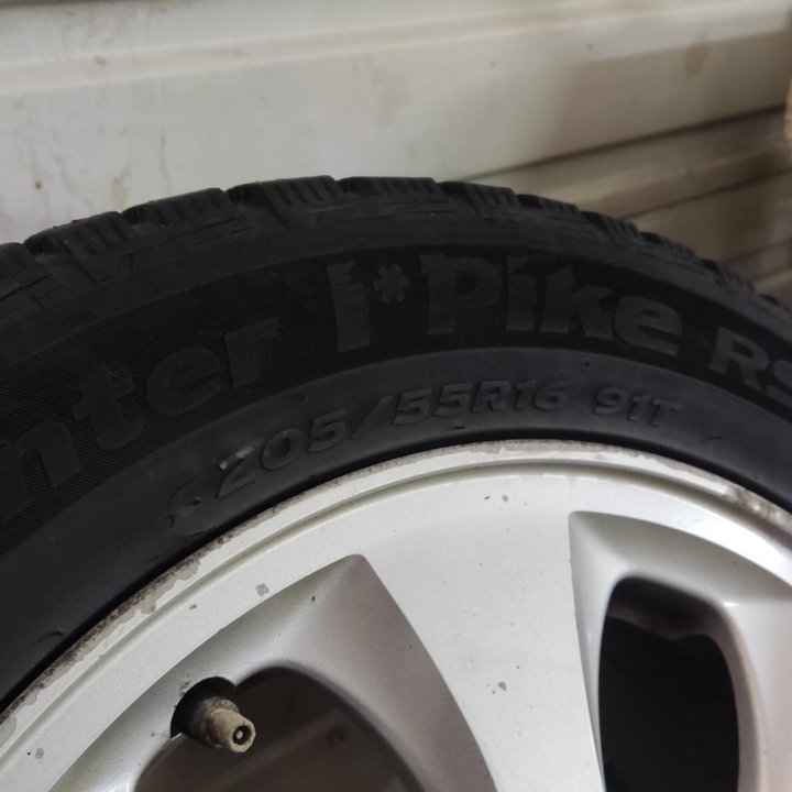 Hankook Winter I*Pike RS