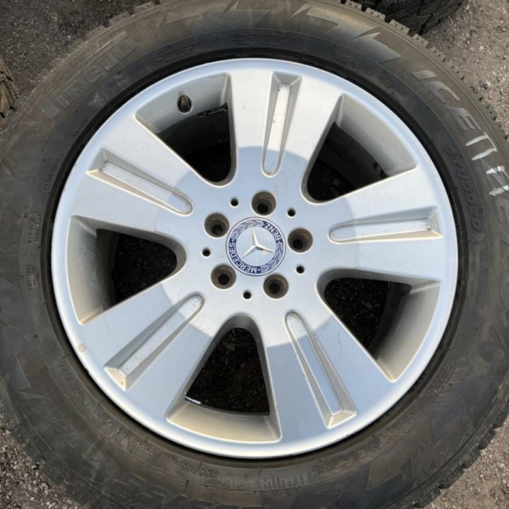 Зима Pirelli Ice Zero 255/55 R18 + Литьё Mercedes