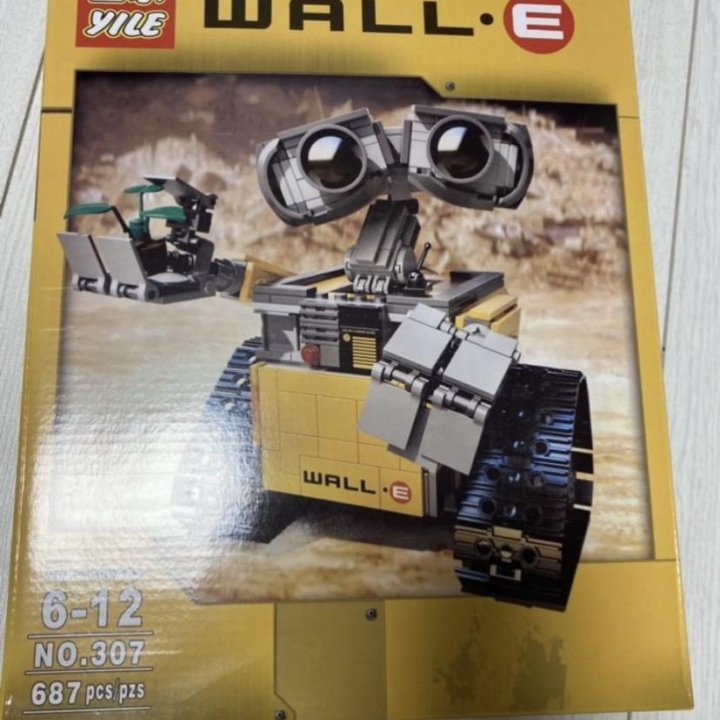 Конструктор Валли Wall E 687 деталей лего