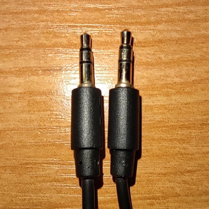 Кабель AUX 3.5 mm jack, 1,5 метра