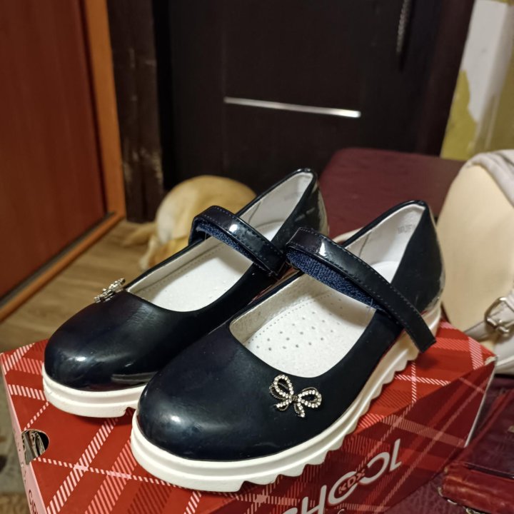 Туфли школьные