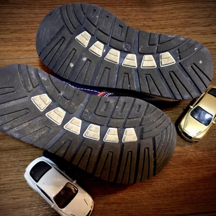 Обувь на мальчика