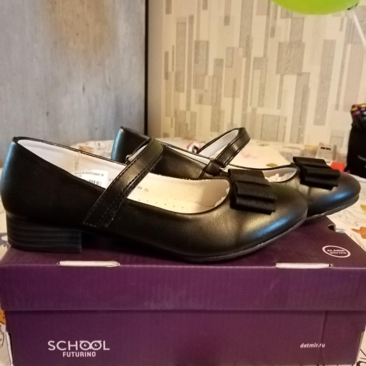 Туфли для девочки, 33 размер