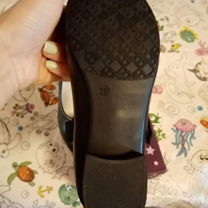 Туфли для девочки, 33 размер