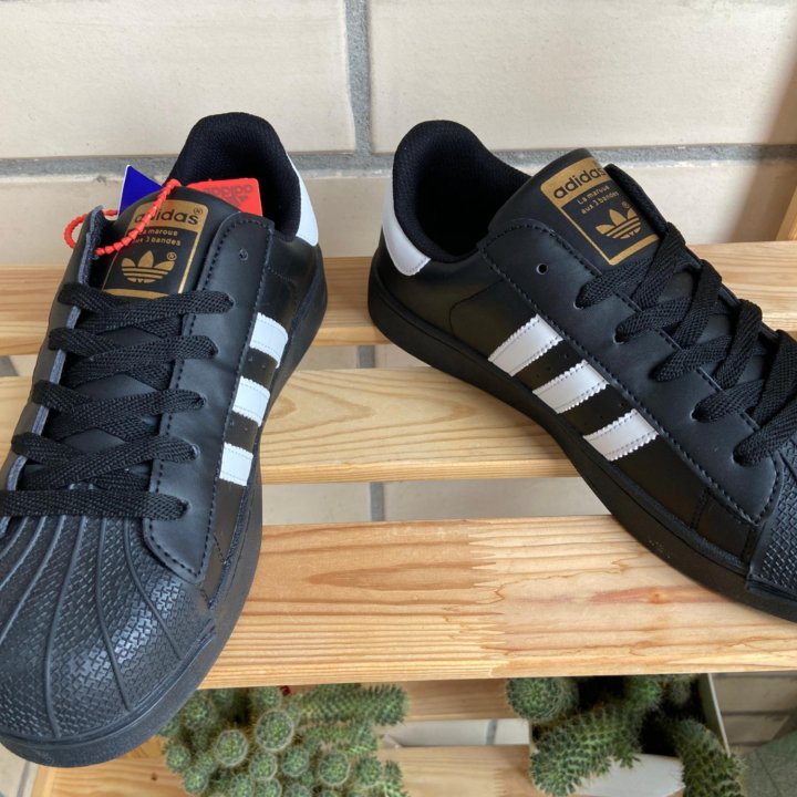 Кроссовки Adidas Super star