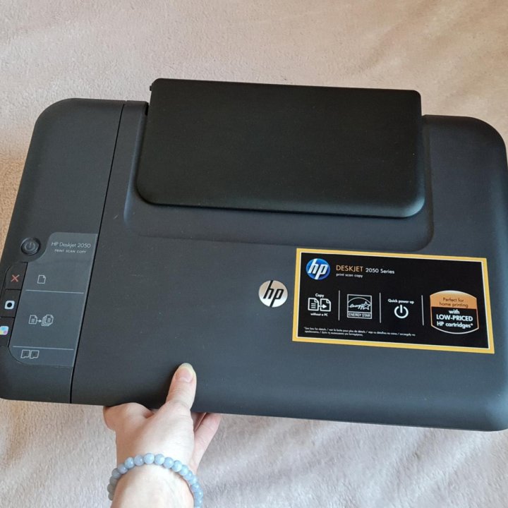 Принтер hp Deskjet 2050