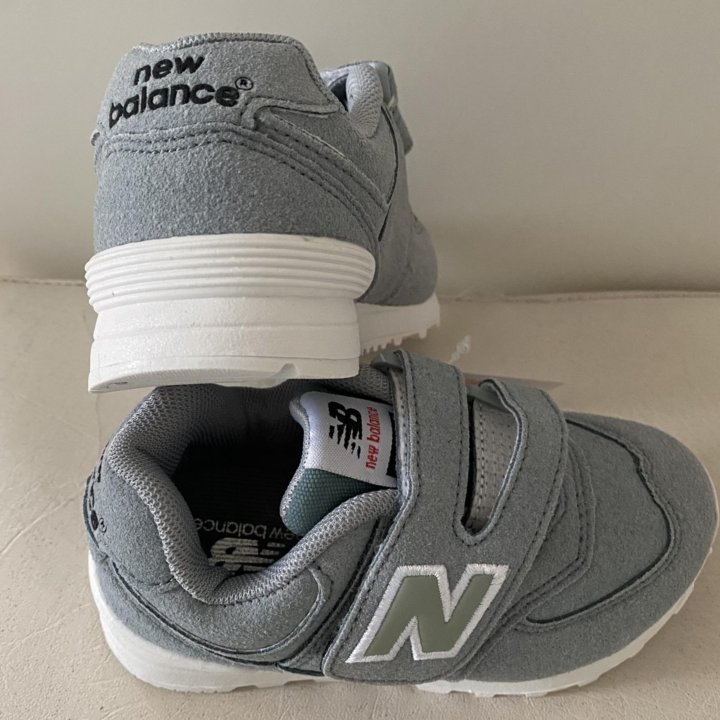 Кроссовки детские новые New Balance 574