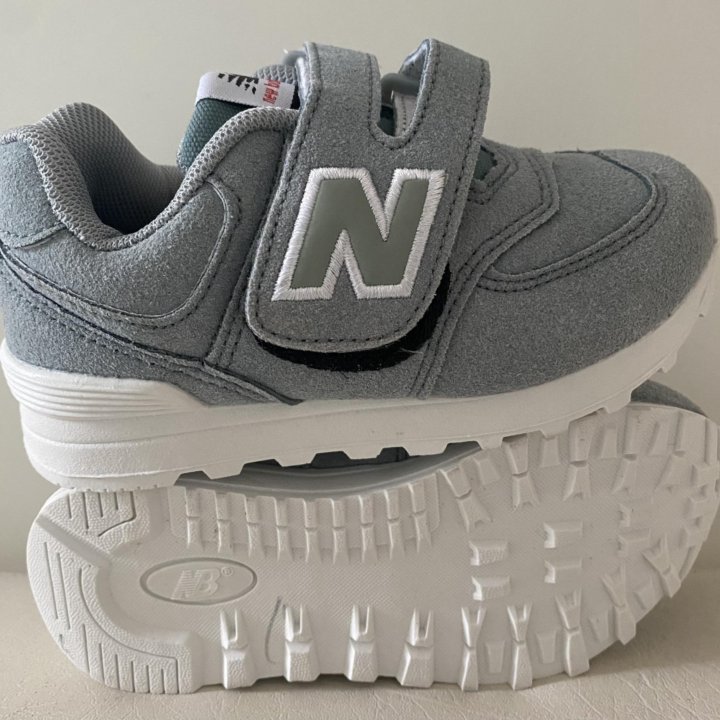 Кроссовки детские новые New Balance 574