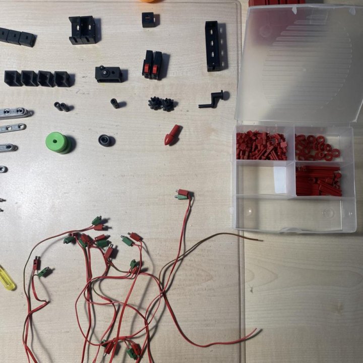 Fischertechnik robotics TXT Discovery set