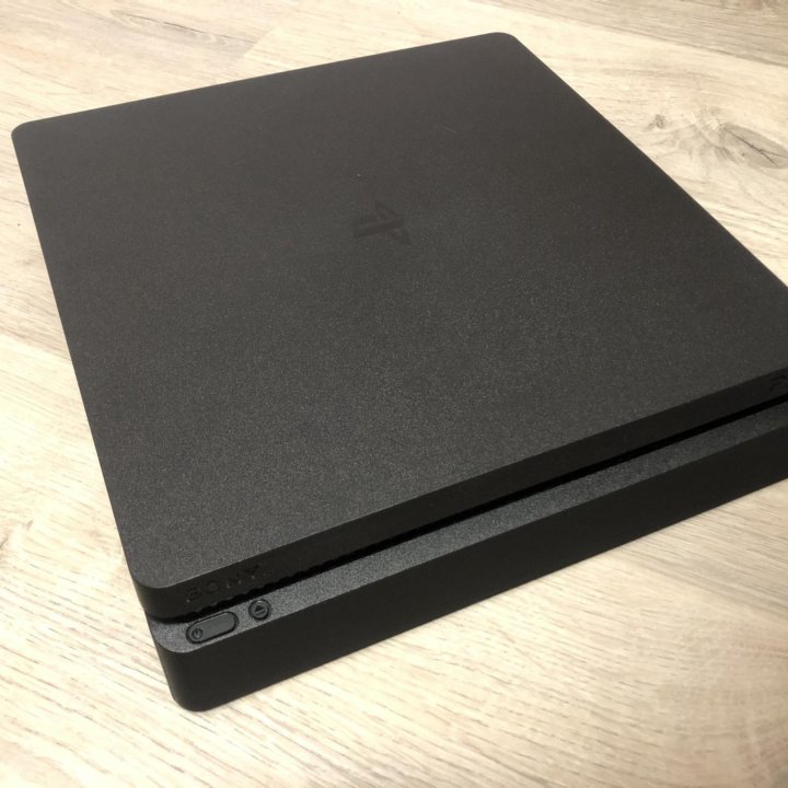 PlayStation 4 Slim 1 tb