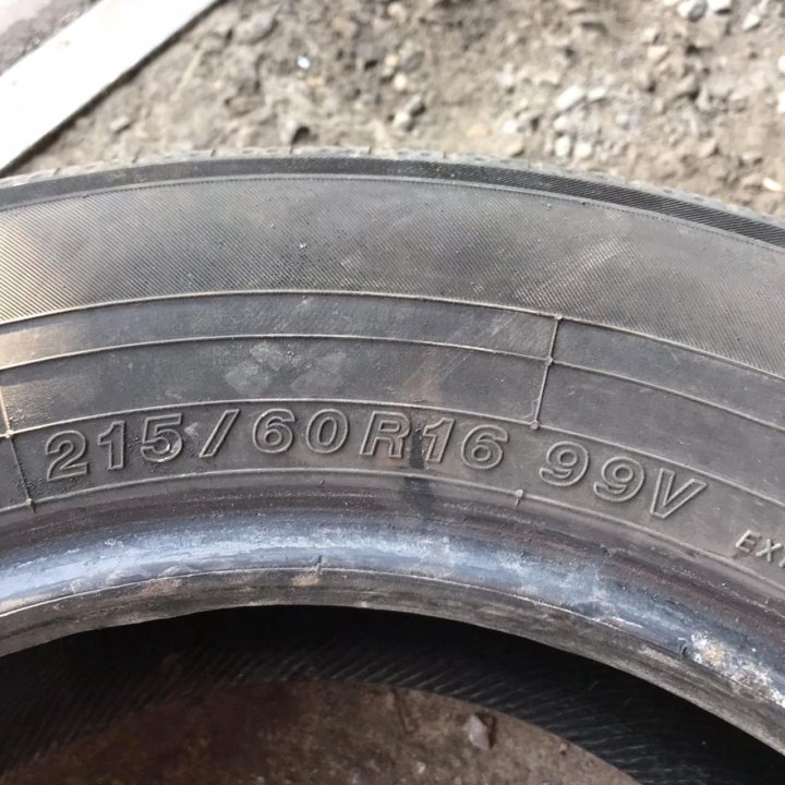 215/60R16 Yokohama BluEarth-A AE-50 (Лот №4644)