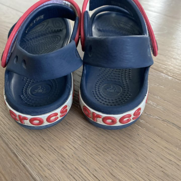 Crocs 13 C