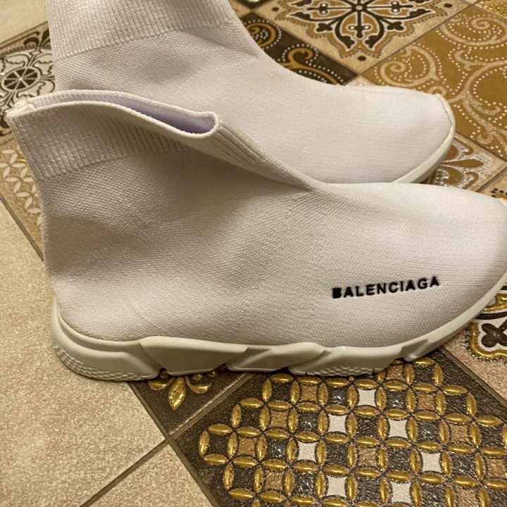 Balenciaga кроссы боты