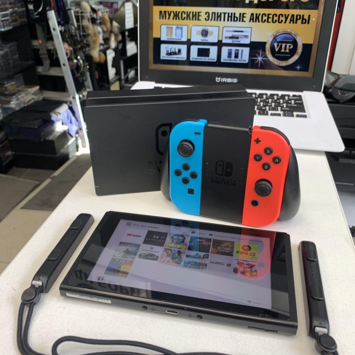 Nintendo switch 32 rev 2 American