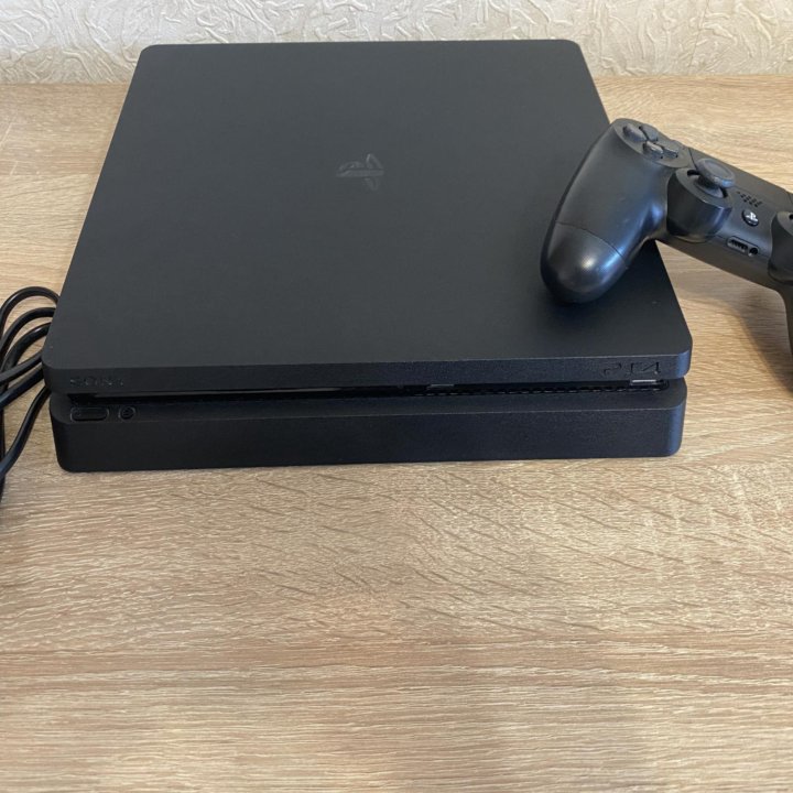PS4 slim