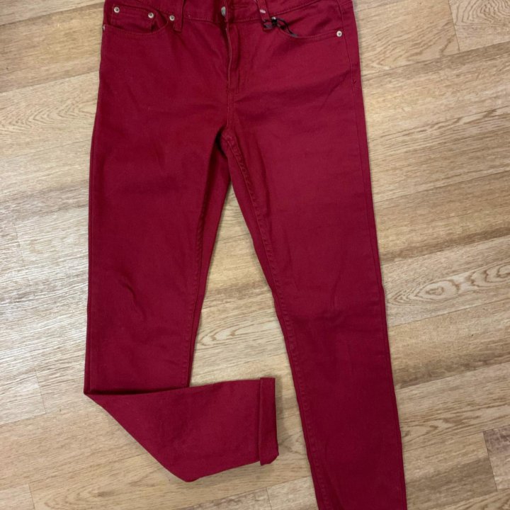 Новые джинсы