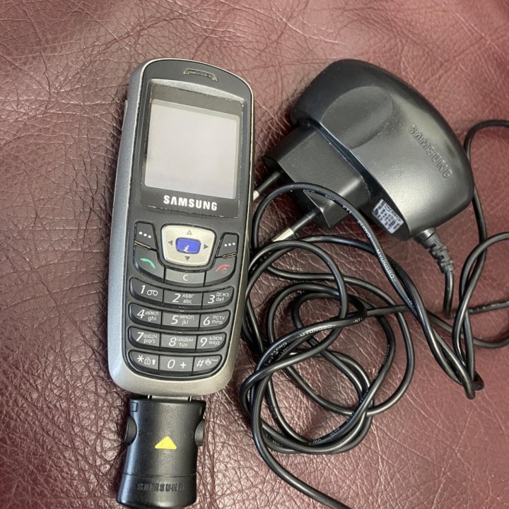 Телефон Samsung SGH-C210