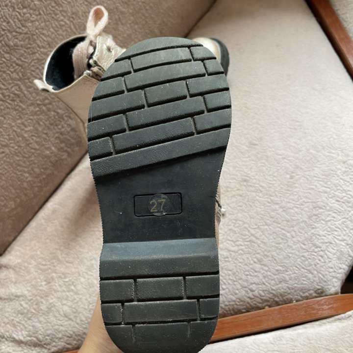 Ботинки для девочка