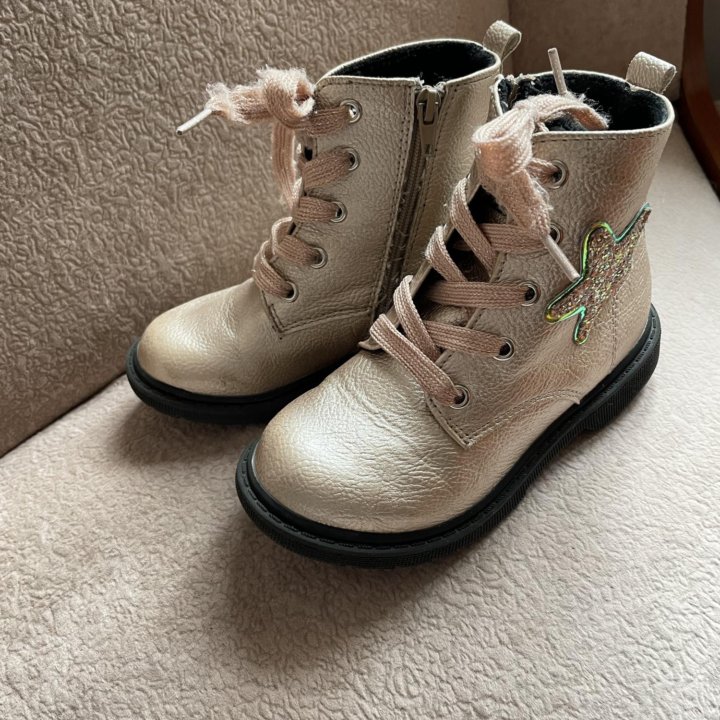 Ботинки для девочка