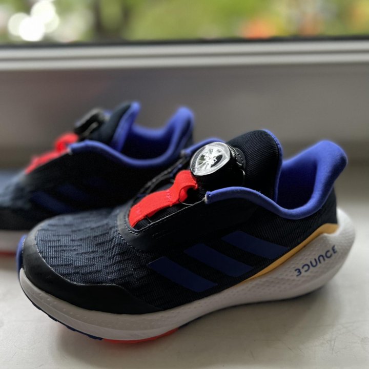 Кроссовки детские Adidas Boa 31