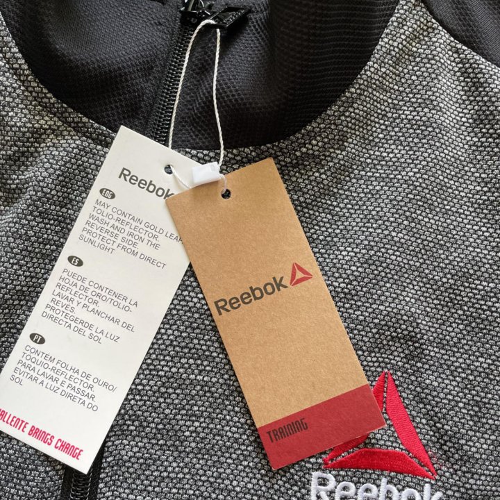 Спортивный костюм мужской Reebok