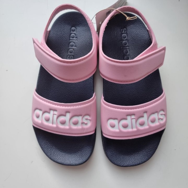 Новые сандалии Adidas Adilette 32 размер