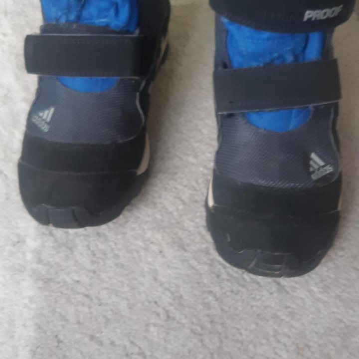 Ботинки adidas