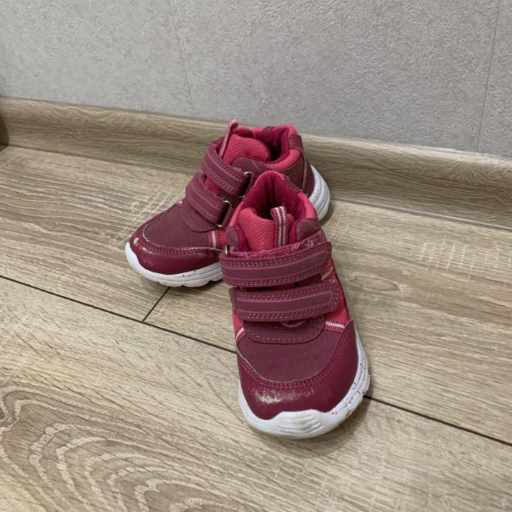 Ботинки демисезонные для девочки 25 размер