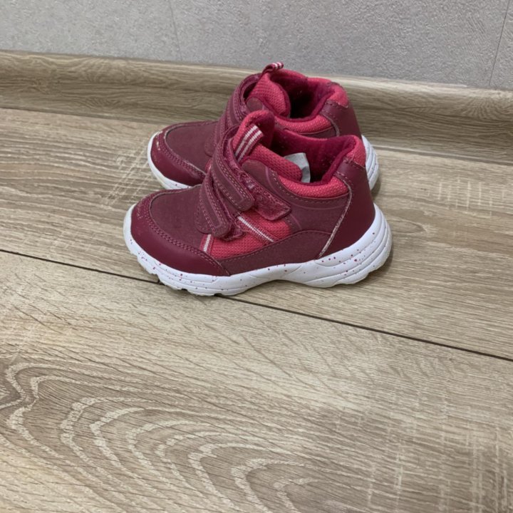 Ботинки демисезонные для девочки 25 размер