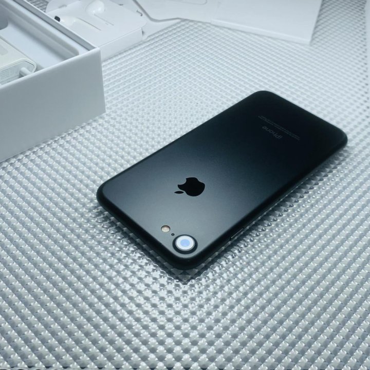 iPhone 7 128 Gb Новый 