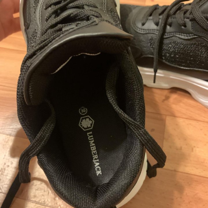 Кроссовки Lumberjack