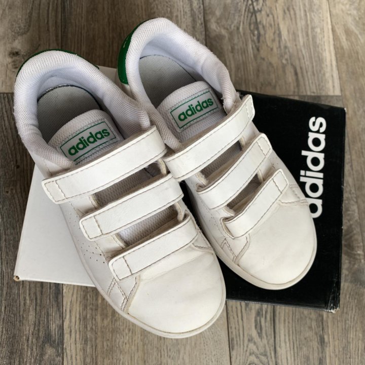 Кроссовки Adidas 29