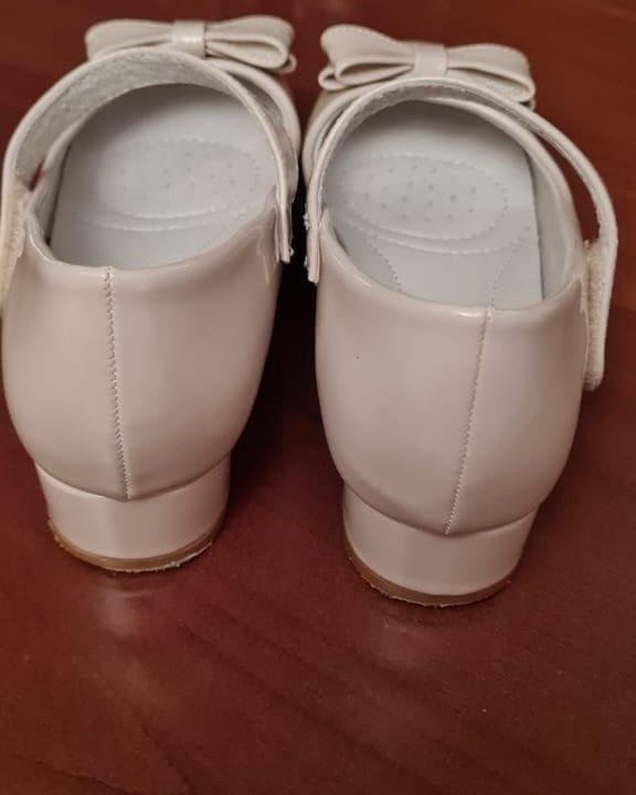 Туфли для девочки 33 размер