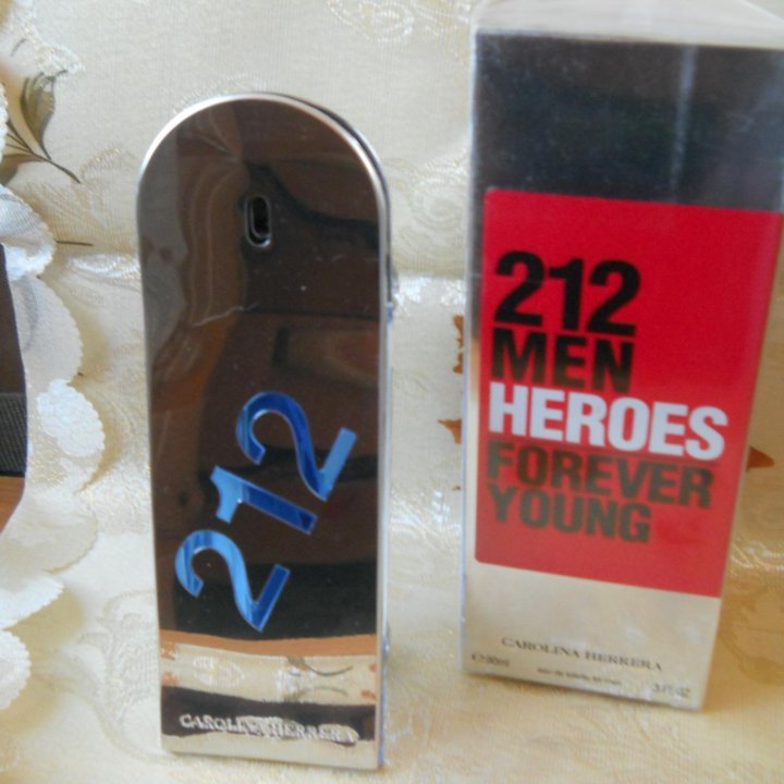 Carolina Herrera 212 Heroes