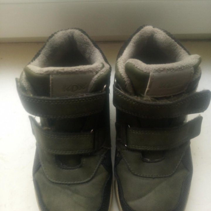 Демисезонные ботинки