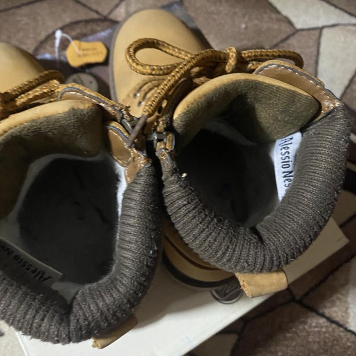 Ботинки демисезонные