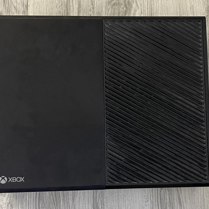 Xbox One 500 gb (SSD)