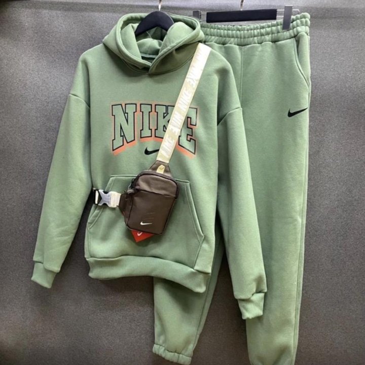 Костюм Мужской Nike