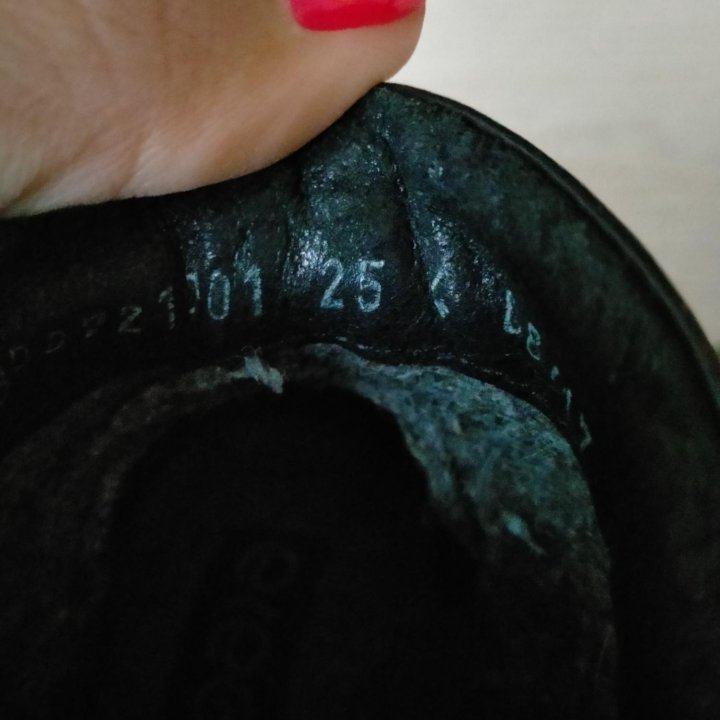 Ботинки Elegami 25